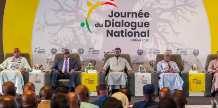 Dialogue national : le système politique au cœur des discussions en 2025