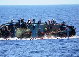 Joal : au moins 12 morts dans le naufrage d’une pirogue transportant plus de 200 migrants Joal : au moins 12 morts dans le naufrage d’une pirogue transportant plus de 200 migrants