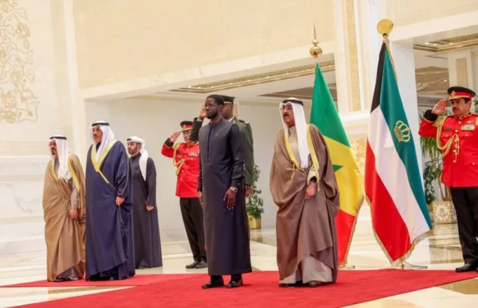 Après le Koweït, Bassirou Diomaye Faye en visite officielle à Abou Dhabi Après le Koweït, Bassirou Diomaye Faye en visite officielle à Abou Dhabi